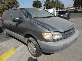 2000 TOYOTA SIENNA CE SAGE 3.0L AT Z17938